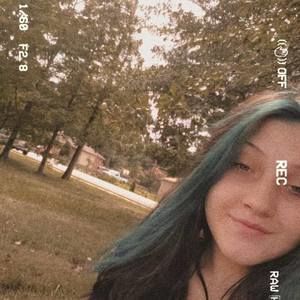 Meet your Posher, Savannah